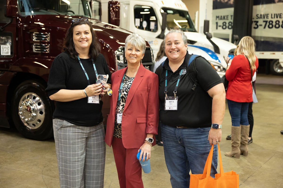 2023-Accelerate-Conference-attendees-expo-reduced