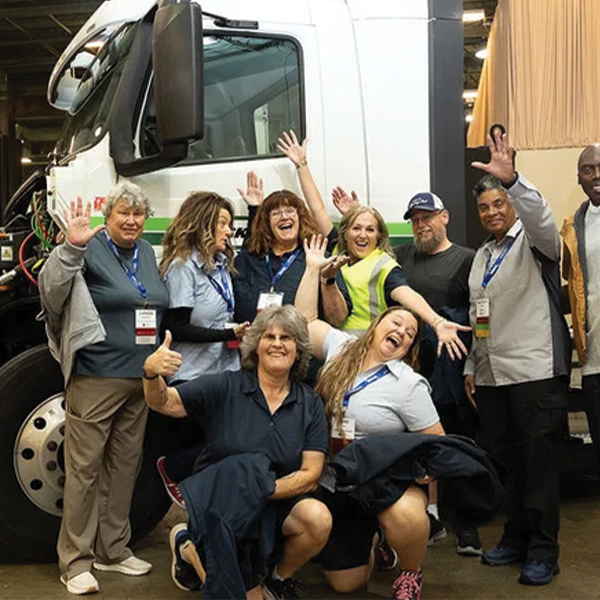 Fulfilling-Career-in-Trucking-600x600